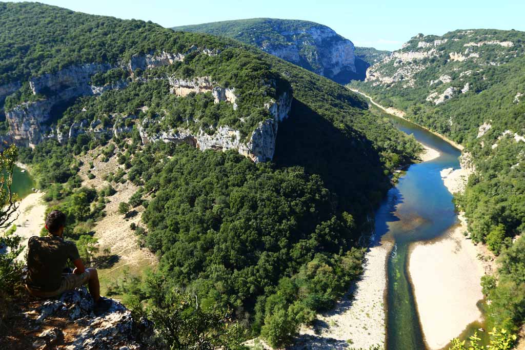vue aérienne des gorges de l'Ardèche